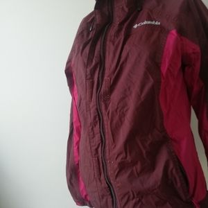 Columbia Dark Pink Rain/Wind Jacket Sz M